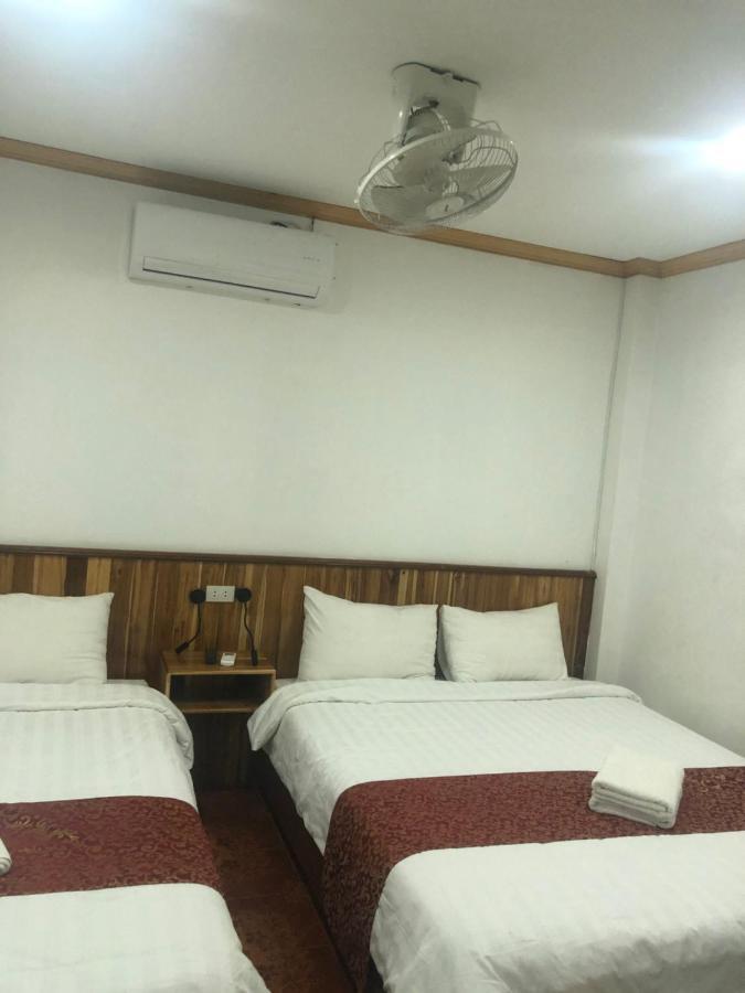 Little Freedom Friendlys Place 琅勃拉邦 外观 照片